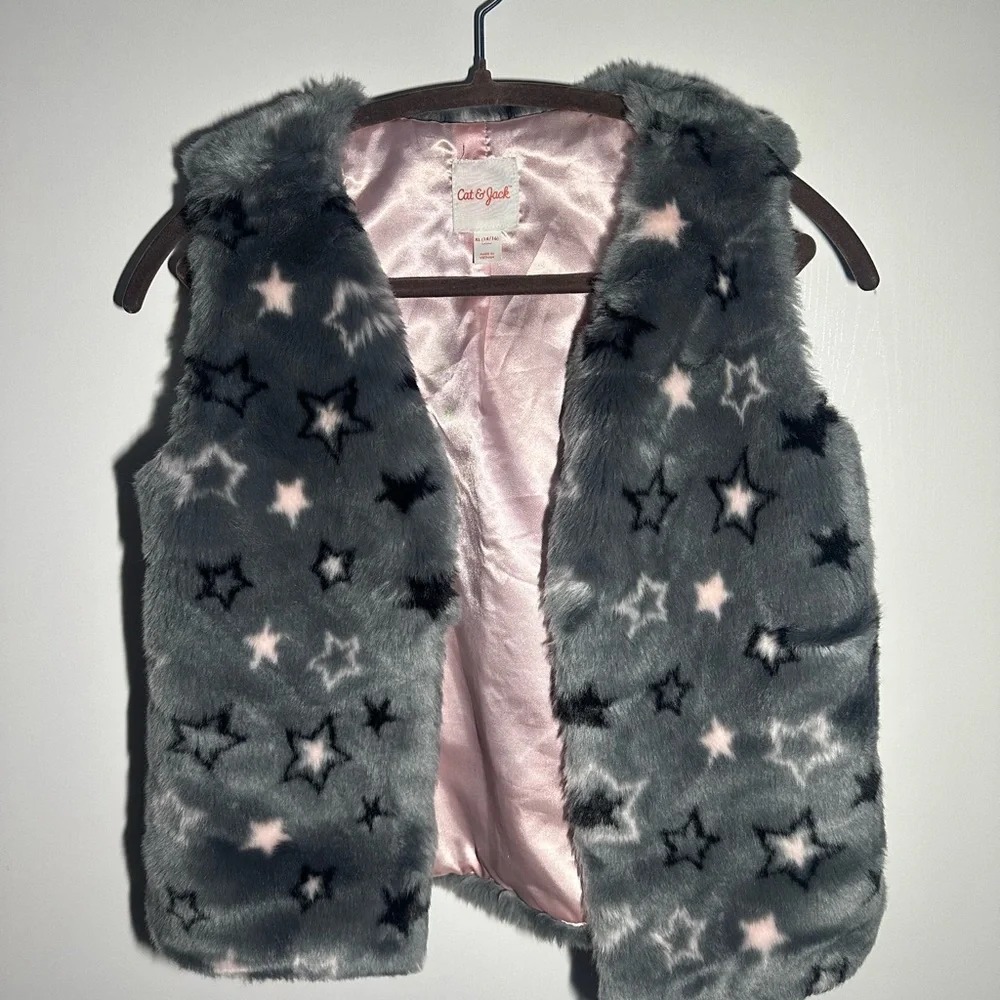 Cat & Jack plush vest
